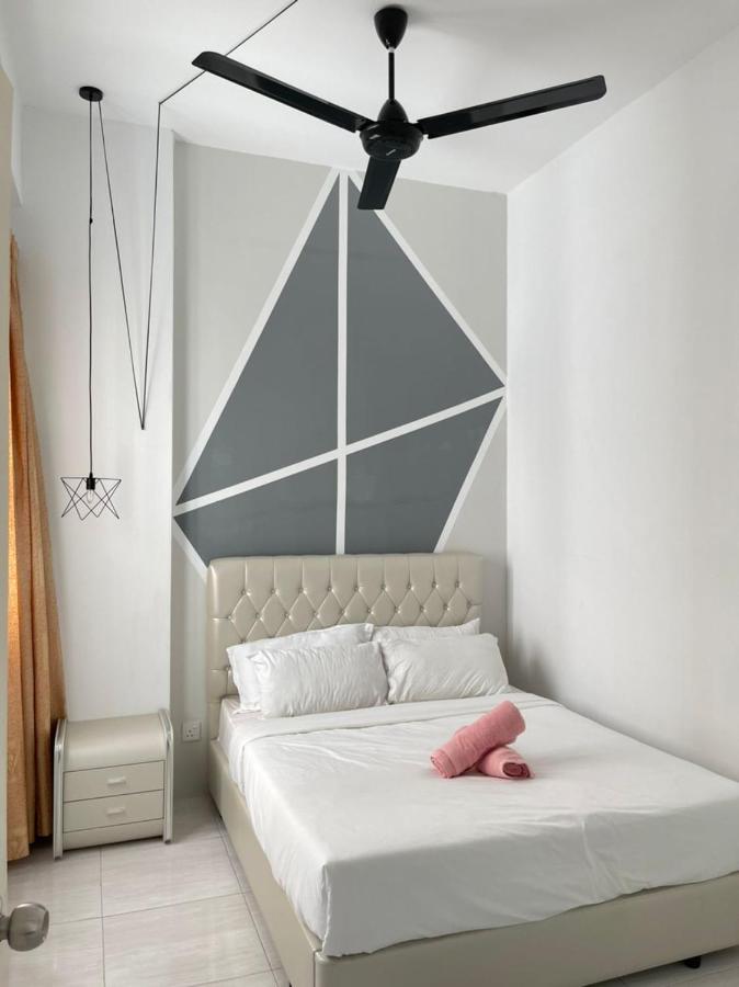 Simfoni Beliza Apartment With Roof Top Pool By Vintage Kuah Exteriér fotografie