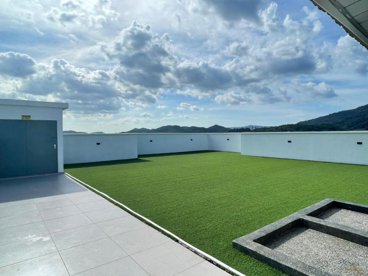 Simfoni Beliza Apartment With Roof Top Pool By Vintage Kuah Exteriér fotografie