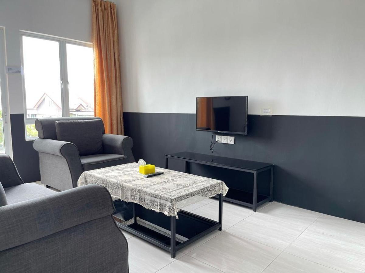 Simfoni Beliza Apartment With Roof Top Pool By Vintage Kuah Exteriér fotografie
